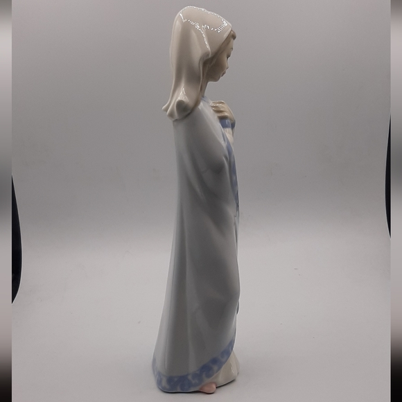 Rare Zaphir Girl Innocent Shy 10 1/4" Tall Porcelain Figurine Made in Spain - Picture 5 of 9